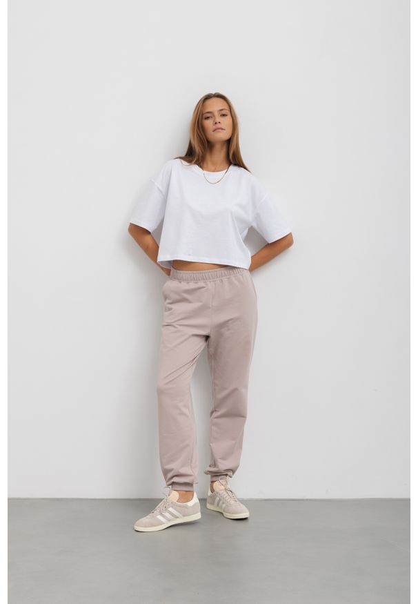 LEKKIE SPODNIE CELINE CAFFE LATTE L - Flawless. Okazja: na co dzień. Materiał: bawełna, skóra, guma, dresówka. Styl: klasyczny, casual