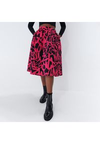 Mohito - Rozkloszowana spódnica - Czarny. Kolor: czarny #1