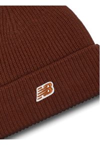 New Balance Czapka Winter Watchman Beanie Patch V3.0 LAH53008ROK Brązowy. Kolor: brązowy. Materiał: akryl, materiał #3