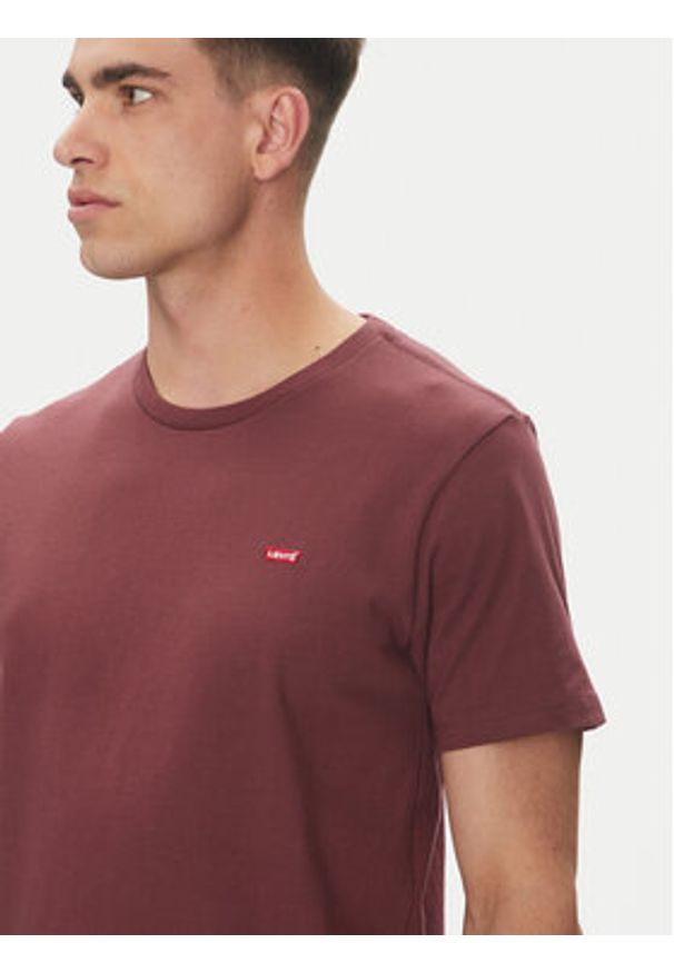 Levi's® T-Shirt Original 56605-0199 Bordowy Standard Fit. Kolor: czerwony. Materiał: bawełna