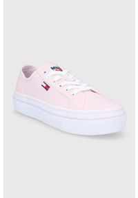 Tommy Jeans Tenisówki damskie kolor różowy. Nosek buta: okrągły. Zapięcie: sznurówki. Kolor: różowy. Materiał: guma. Obcas: na platformie