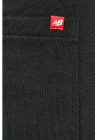 New Balance Spodnie MP03558BK męskie kolor czarny gładkie. Kolor: czarny. Wzór: gładki #4