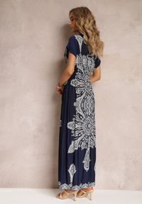 Renee - Granatowa Sukienka Maxi w Etniczny Wzór Josanie. Kolor: niebieski. Styl: wakacyjny, boho. Długość: maxi #3