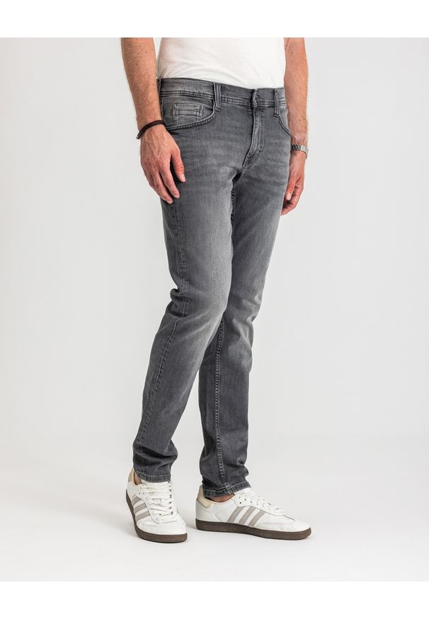 Męskie Spodnie Jeansowe Mustang Style Oregon Tapered Denim Black 1017124 4000 203