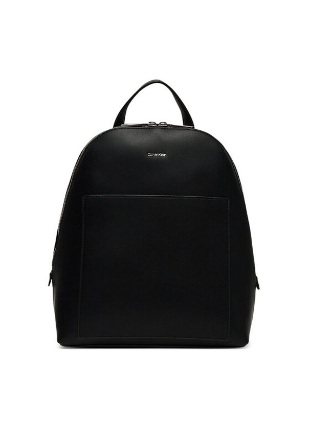 Calvin Klein Plecak Ck Must Dome Backpack LV04F3224G Czarny. Kolor: czarny. Materiał: skóra