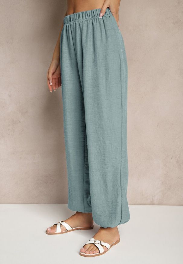Renee - Miętowe Spodnie Joggery High Waist ze Ściągaczami Korilanea. Okazja: na co dzień. Stan: podwyższony. Kolor: zielony. Styl: casual, elegancki