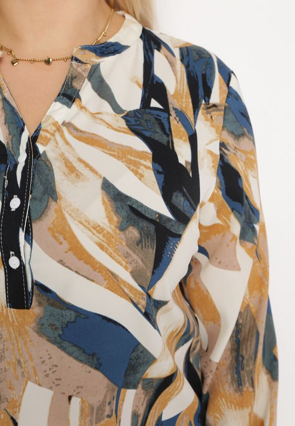 Born2be - Beżowo-Żółta Bluzka w Abstrakcyjny Wzór z Podpinanymi Rękawami Xaliana. Okazja: na co dzień. Kolekcja: plus size. Kolor: beżowy. Styl: casual