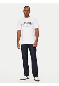 Jack & Jones - Jack&Jones T-Shirt 12257579 Biały Relaxed Fit. Kolor: biały. Materiał: bawełna #4