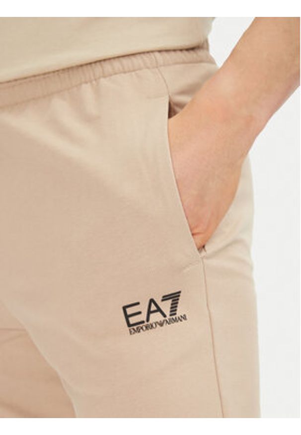 EA7 Emporio Armani Dres 8NPV60 PJVRZ U6155 Beżowy Regular Fit. Kolor: beżowy. Materiał: bawełna