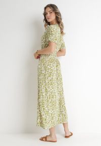 Born2be - Jasnozielona Sukienka Maxi z Gumką w Talii i Kopertowym Dekoltem w Kwiaty Alaegha. Kolor: zielony. Długość rękawa: krótki rękaw. Wzór: kwiaty. Typ sukienki: kopertowe. Długość: maxi #5