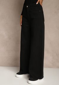 Renee - Czarne Jeansy High Waist z Szerokimi Nogawkami Chamylla. Okazja: na co dzień, na randkę. Stan: podwyższony. Kolor: czarny. Styl: casual, klasyczny #5