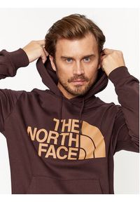The North Face Bluza Standard NF0A3XYD Brązowy Regular Fit. Kolor: brązowy. Materiał: bawełna