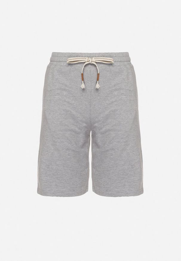 Born2be - Szare Bawełniane Szorty z Gumką w Pasie z Kieszeniami przed Kolano Ilopia. Okazja: na spacer, na co dzień, do domu. Kolekcja: plus size. Kolor: szary. Materiał: bawełna. Sezon: lato. Styl: casual, sportowy
