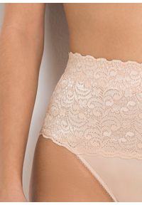 bonprix - Stringi o średnim stopniu modelowania sylwetki (2 pary). Kolor: beżowy. Materiał: koronka. Wzór: koronka #2