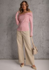 Renee - Różowa Marszczona Bluzka z Bawełną i Dekoltem w Łódkę Orinlia. Typ kołnierza: dekolt w łódkę. Kolor: różowy. Materiał: bawełna. Styl: elegancki #6