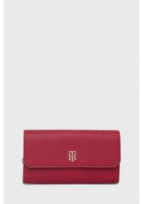 TOMMY HILFIGER - Tommy Hilfiger portfel damski kolor bordowy. Kolor: czerwony. Materiał: materiał. Wzór: gładki #1
