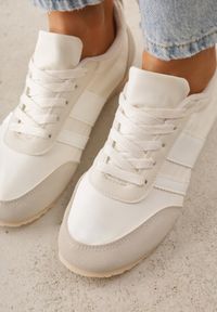 Born2be - Beżowe Sneakersy Kultowe Tenisówki z Marszczeniem przy Pięcie Rhodophine. Okazja: na co dzień. Kolor: beżowy. Materiał: jeans. Szerokość cholewki: normalna. Wzór: gładki #2