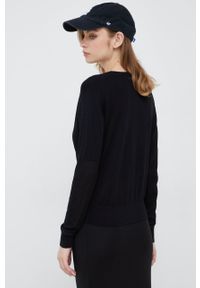Calvin Klein kardigan wełniany damski kolor czarny lekki. Okazja: na co dzień. Kolor: czarny. Materiał: wełna. Długość rękawa: długi rękaw. Długość: długie. Styl: casual #2