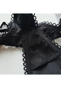 Intica - Majtki biodrówki ażurowe delikatny wzór Behiye. Kolor: czarny. Materiał: materiał. Wzór: ażurowy #8