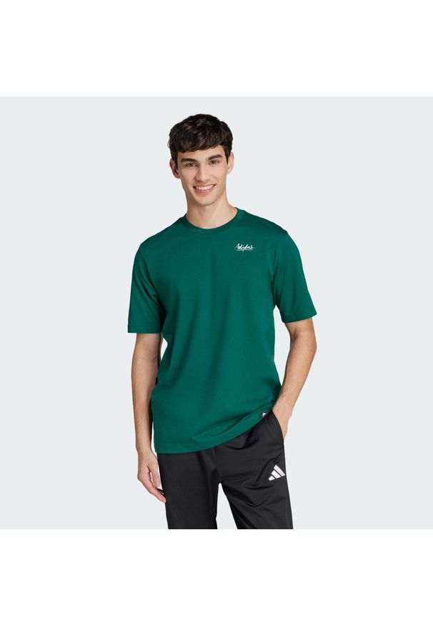 Adidas - Koszulka Lounge Still Life Bowl Graphic. Kolor: zielony. Sport: fitness
