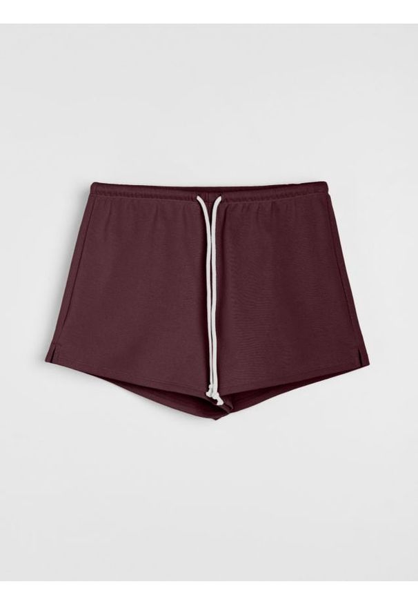 Sinsay - Szerokie szorty dresowe z rozcięciem - bordowy. Kolor: czerwony. Materiał: dresówka