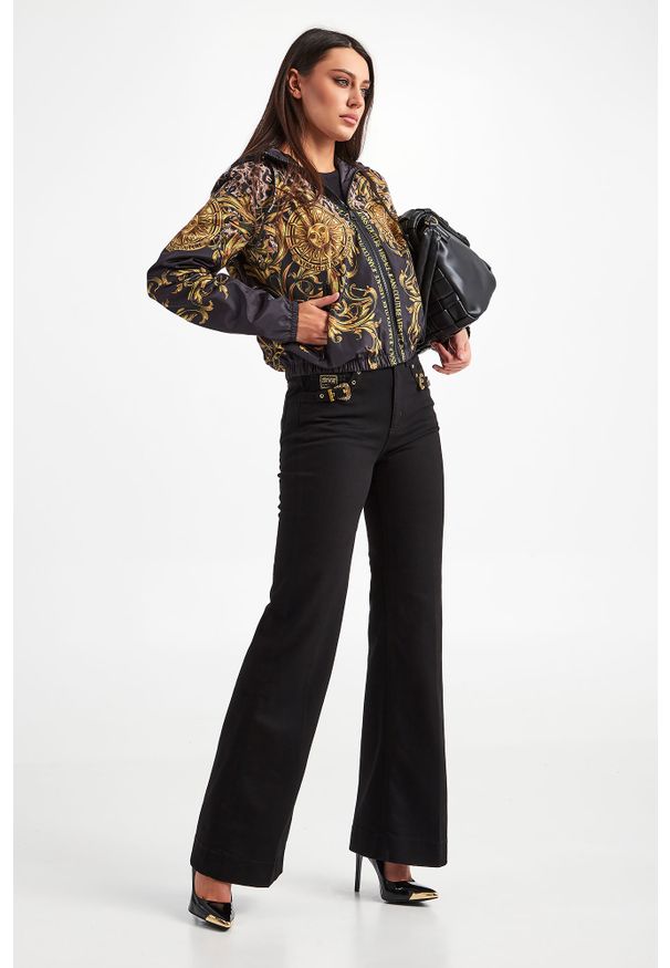 Versace Jeans Couture - JEANSY VERSACE JEANS COUTURE. Wzór: aplikacja