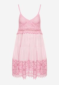 Born2be - Różowa Rozkloszowana Sukienka w Haftowany Wzór Mavironne. Okazja: na imprezę. Kolor: różowy. Wzór: haft. Styl: elegancki #6