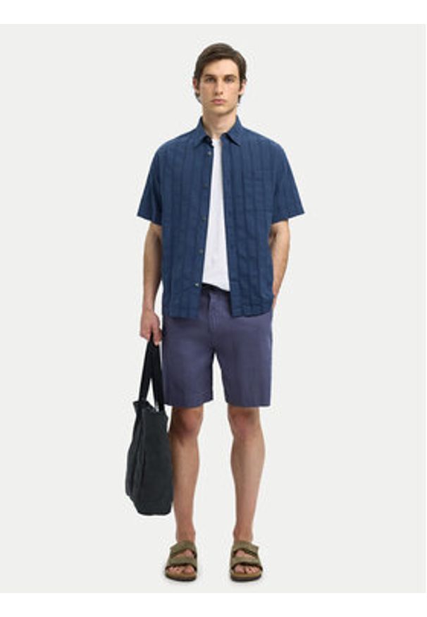 Selected Homme Szorty materiałowe 16097541 Fioletowy Loose Fit. Kolor: fioletowy. Materiał: len