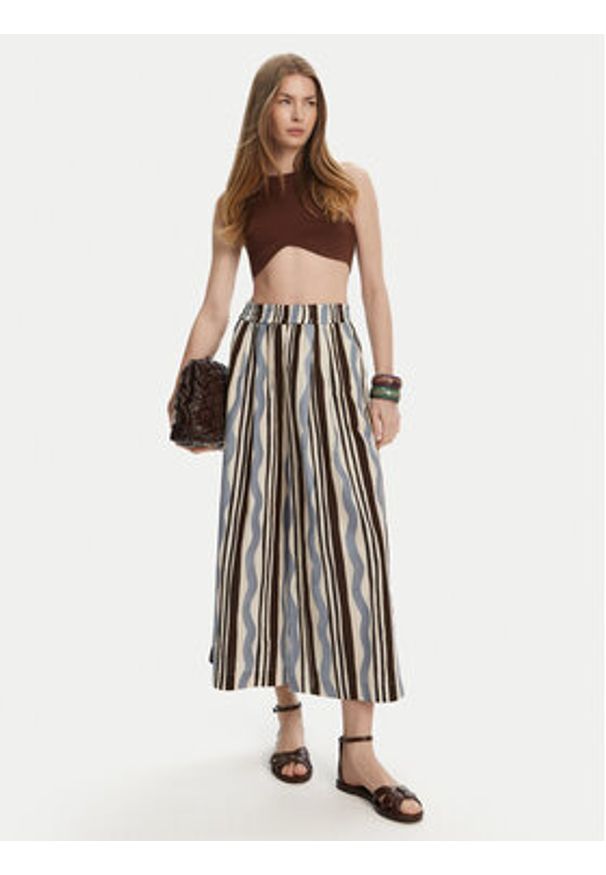 Weekend Max Mara Kuloty Virgin 2515131102 Błękitny Relaxed Fit. Kolor: niebieski. Materiał: bawełna