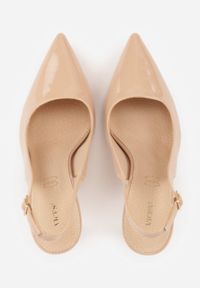 Born2be - Ciemnobeżowe Lakierowane Szpilki VICES z Odkrytą Piętą i Wkładką ze Skóry Naturalnej Salena. Okazja: na co dzień, na spotkanie biznesowe, na ślub cywilny, do pracy, na wesele. Zapięcie: sprzączka. Kolor: beżowy. Materiał: skóra, lakier. Obcas: na szpilce. Styl: casual, biznesowy, elegancki, klasyczny #3