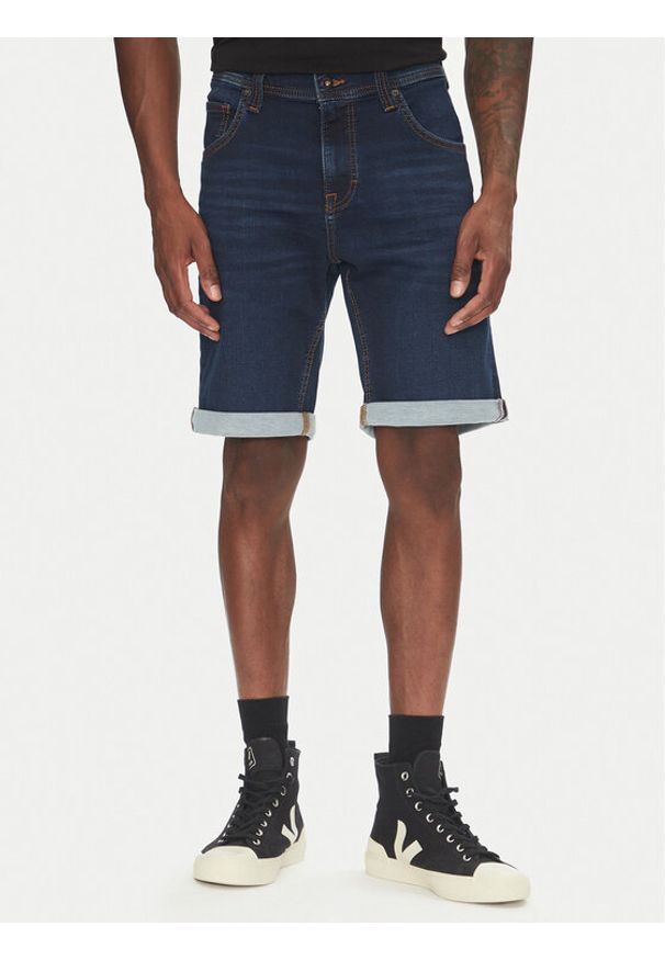 Mustang Szorty jeansowe Chicago Z 1016349 Granatowy Slim Fit. Kolor: niebieski. Materiał: bawełna