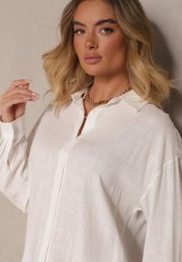 Renee - Biała Koszula Oversize z Lnem i Wiskozą Katilira. Okazja: na co dzień, na imprezę, na spotkanie biznesowe. Typ kołnierza: kołnierzyk klasyczny. Kolor: biały. Materiał: len, wiskoza. Długość rękawa: długi rękaw. Długość: długie. Styl: biznesowy, klasyczny, elegancki, casual #4
