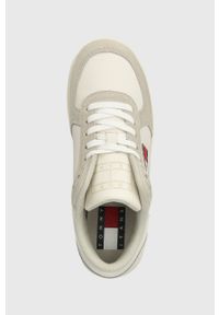Tommy Jeans sneakersy skórzane TJW FLATFORM MAT MIX kolor beżowy EN0EN02538. Nosek buta: okrągły. Zapięcie: sznurówki. Kolor: beżowy. Materiał: skóra. Obcas: na platformie #2