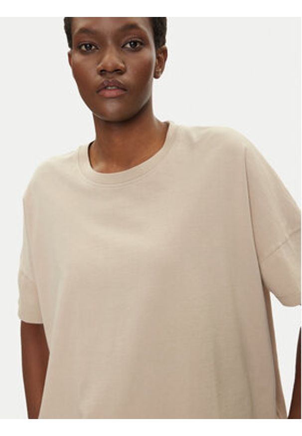 Bomboogie T-Shirt TW7441TJOR5 Beżowy Relaxed Fit. Kolor: beżowy. Materiał: bawełna