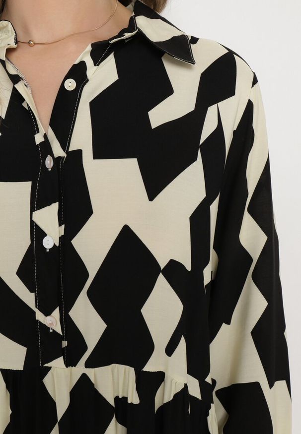 Born2be - Beżowo-Czarna Rozkloszowana Sukienka Maxi Koszulowa z Geometrycznym Wzorem Pholimena. Okazja: na co dzień. Kolor: czarny, beżowy. Wzór: geometria. Typ sukienki: koszulowe. Styl: casual. Długość: maxi