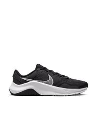 Buty treningowe męskie Nike Legend Essential 3. Zapięcie: sznurówki. Kolor: czarny. Materiał: guma, materiał, tkanina, syntetyk. Szerokość cholewki: normalna