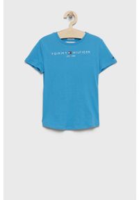 TOMMY HILFIGER - Tommy Hilfiger t-shirt bawełniany dziecięcy. Okazja: na co dzień. Kolor: niebieski. Materiał: bawełna. Długość rękawa: krótki rękaw. Długość: krótkie. Wzór: nadruk. Styl: casual #1