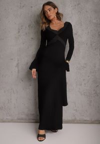 Renee - Czarna Wiskozowa Sukienka Wieczorowa z Falbanami Koronką i Wiązanym Trenem Lenivna. Okazja: na wesele, na ślub cywilny. Kolor: czarny. Materiał: wiskoza, koronka. Wzór: koronka. Styl: wizytowy #2