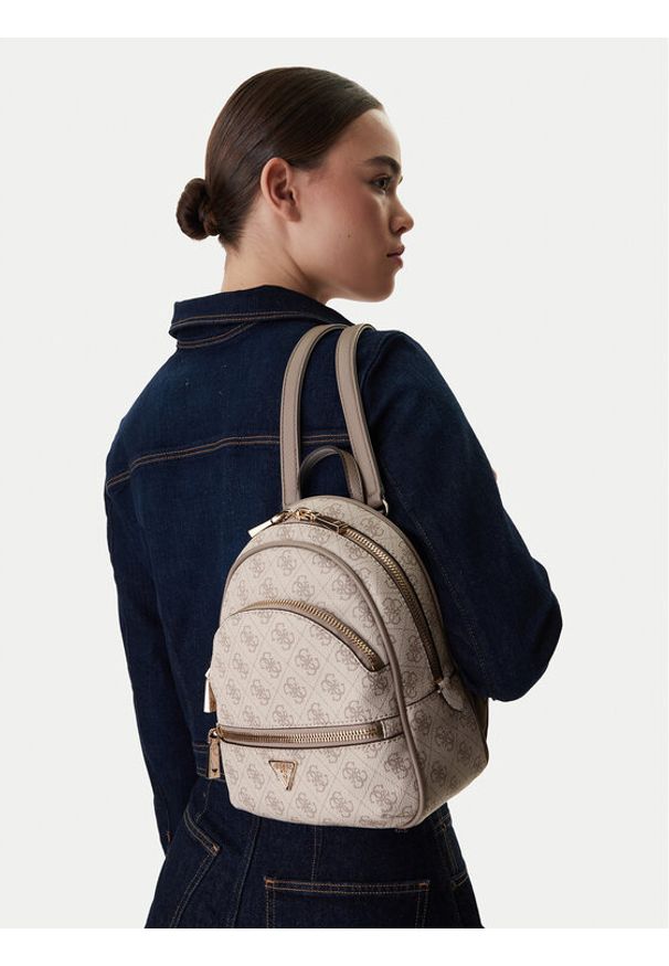Guess Plecak Manhattan II HWSG71 18320 Beżowy. Kolor: beżowy. Materiał: skóra