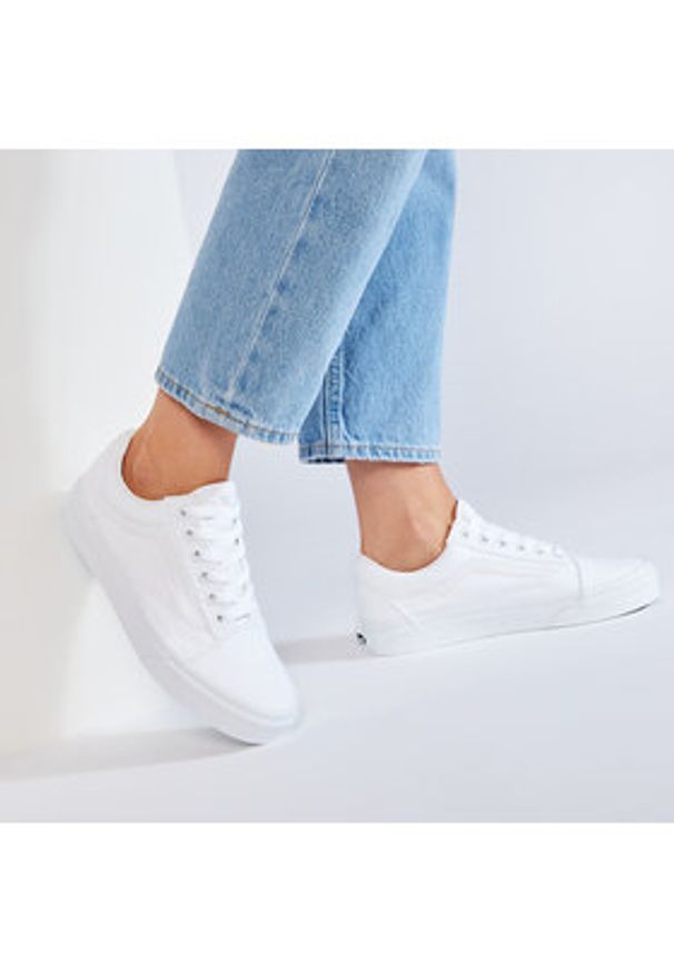 Vans Tenisówki Old Skool VN000D3HW00 Biały. Kolor: biały. Materiał: materiał