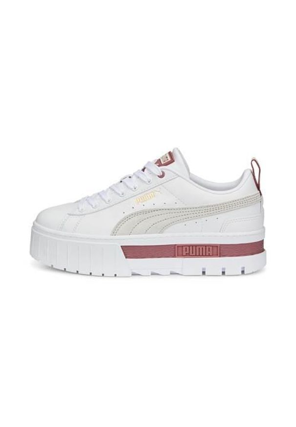 Buty do chodzenia damskie Puma Mayze. Zapięcie: sznurówki. Kolor: biały, wielokolorowy. Materiał: materiał, syntetyk. Szerokość cholewki: normalna. Sport: turystyka piesza