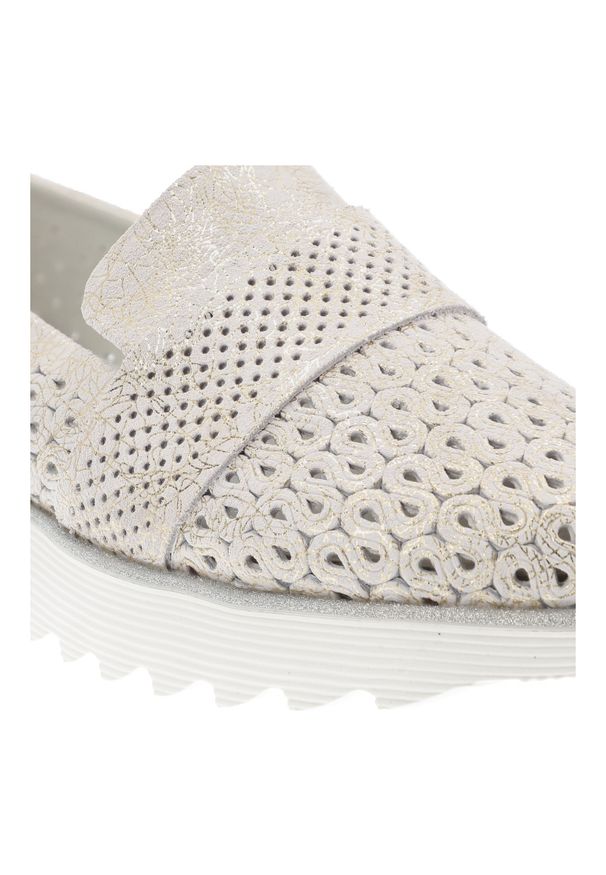 Złote Półbuty S.Barski Modne Obuwie Damskie. Kolor: złoty. Szerokość cholewki: normalna. Wzór: ażurowy