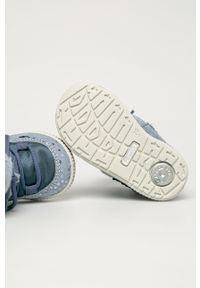Primigi - Śniegowce dziecięce. Nosek buta: okrągły. Zapięcie: zamek. Kolor: niebieski. Materiał: syntetyk, skóra, zamsz, materiał. Szerokość cholewki: normalna #3