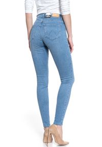 Wrangler - WRANGLER HIGH RISE SKINNY SOFT SKY W27HUS21K. Stan: podwyższony #9