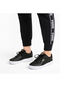 Buty sportowe Puma CARINA LUX. Kolor: czarny. Sport: turystyka piesza
