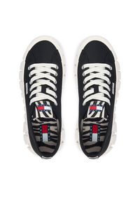 Tommy Jeans Sneakersy Tj Platform Sneaker Zebra EN0EN03070 Czarny. Kolor: czarny. Materiał: materiał. Wzór: motyw zwierzęcy. Obcas: na platformie #6