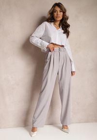 Renee - Szare Spodnie High Waist w Stylu Garniturowym z Paskami i Klamerkami Daklena. Stan: podwyższony. Kolor: szary. Styl: elegancki
