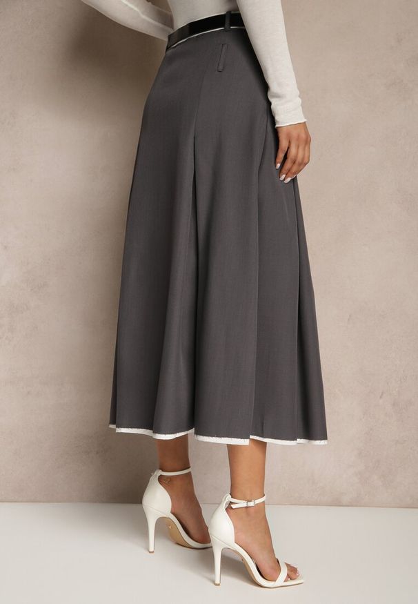 Renee - Szara Spódnica High Waist z Plisami Wykończona Imitacją Kieszeni i Paskiem Evilenes. Okazja: na spotkanie biznesowe, do pracy. Stan: podwyższony. Kolor: szary. Styl: biznesowy, elegancki