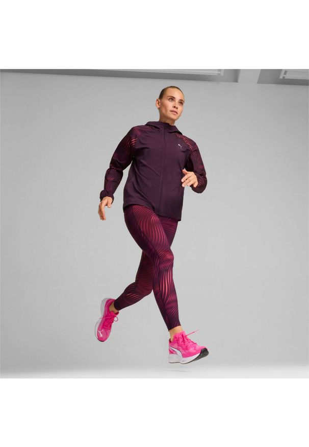 Damska kurtka wodoodporna Puma Run Favorite AOP. Kolor: fioletowy. Sport: bieganie