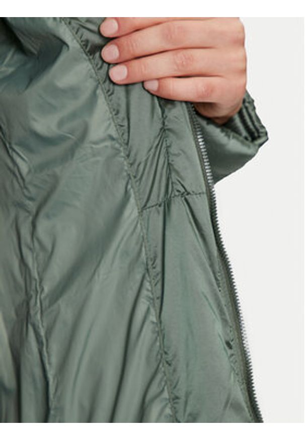 CMP Kurtka zimowa 34K0046F Zielony Regular Fit. Kolor: zielony. Materiał: syntetyk. Sezon: zima